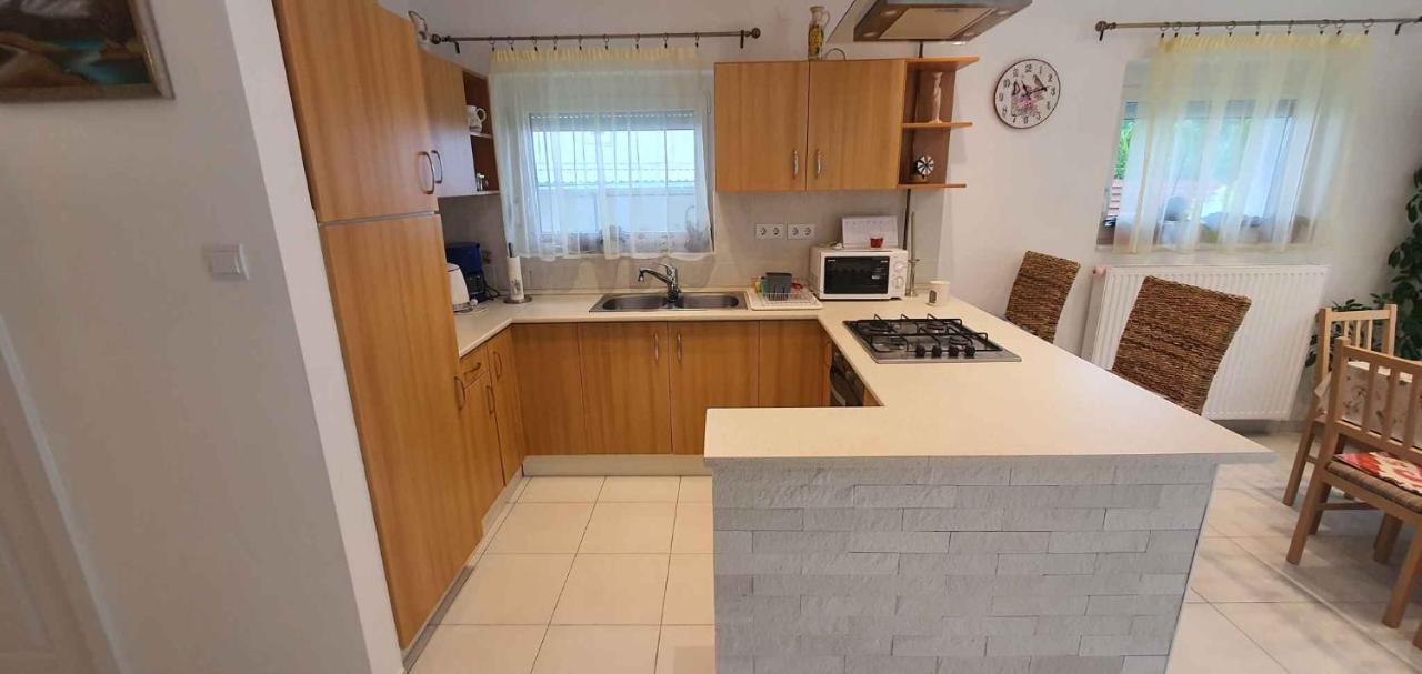 Holiday Home In Keszthely/Balaton 39648 Ngoại thất bức ảnh