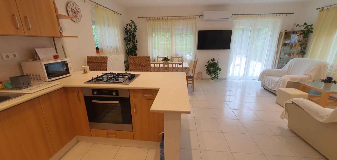 Holiday Home In Keszthely/Balaton 39648 Ngoại thất bức ảnh