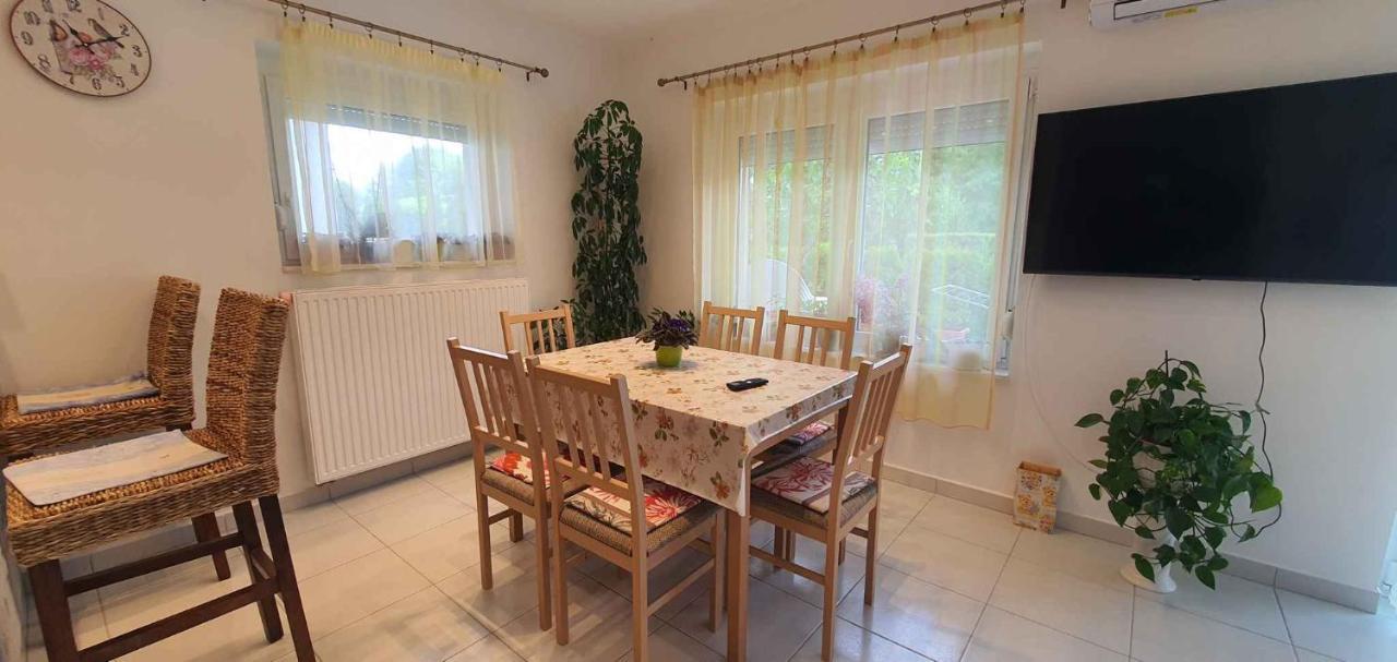 Holiday Home In Keszthely/Balaton 39648 Ngoại thất bức ảnh
