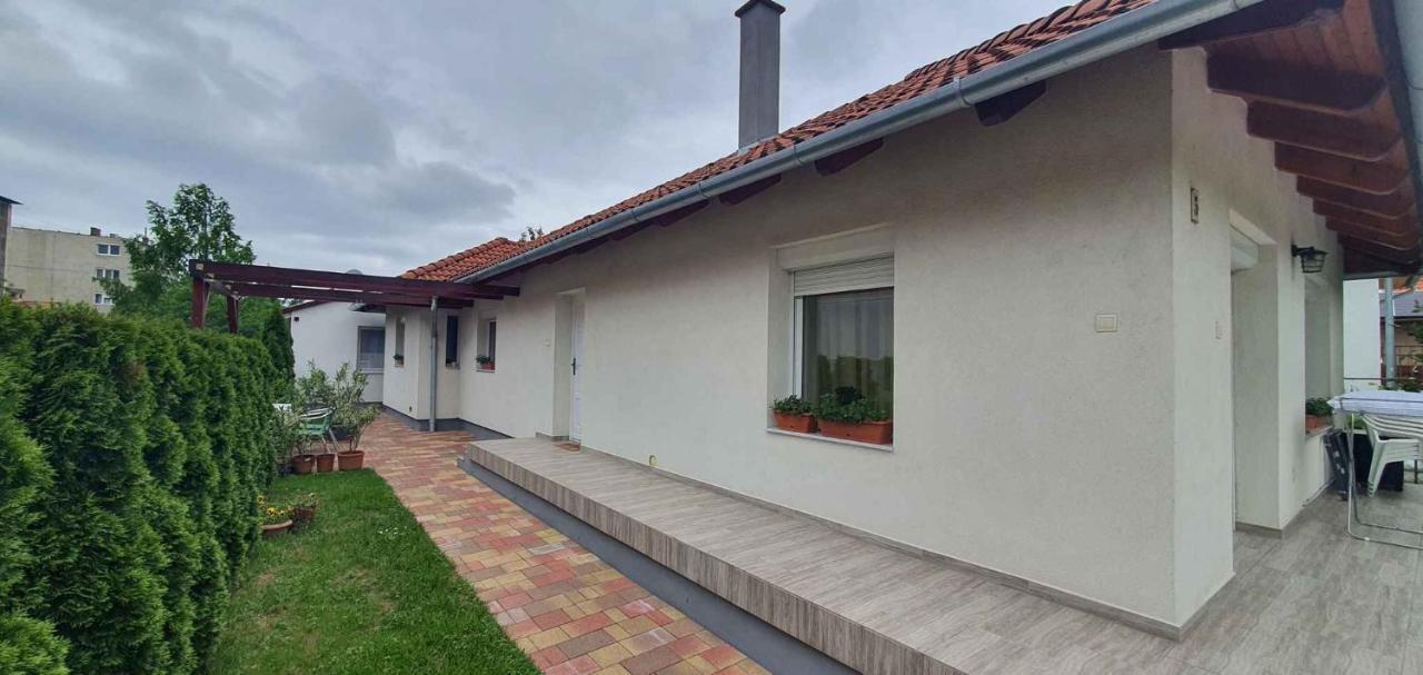 Holiday Home In Keszthely/Balaton 39648 Ngoại thất bức ảnh