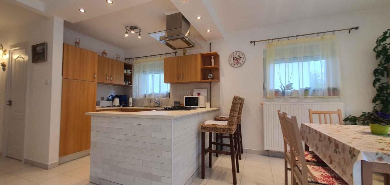 Holiday Home In Keszthely/Balaton 39648 Ngoại thất bức ảnh